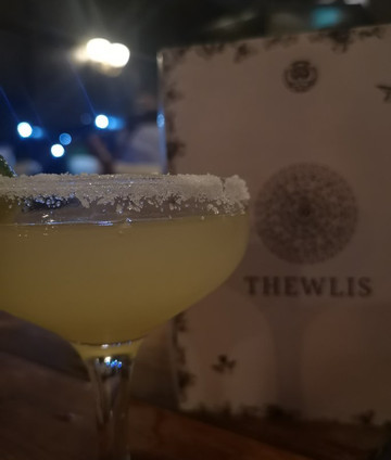 Thewlis Cocktail Lounge-利兹必去景点