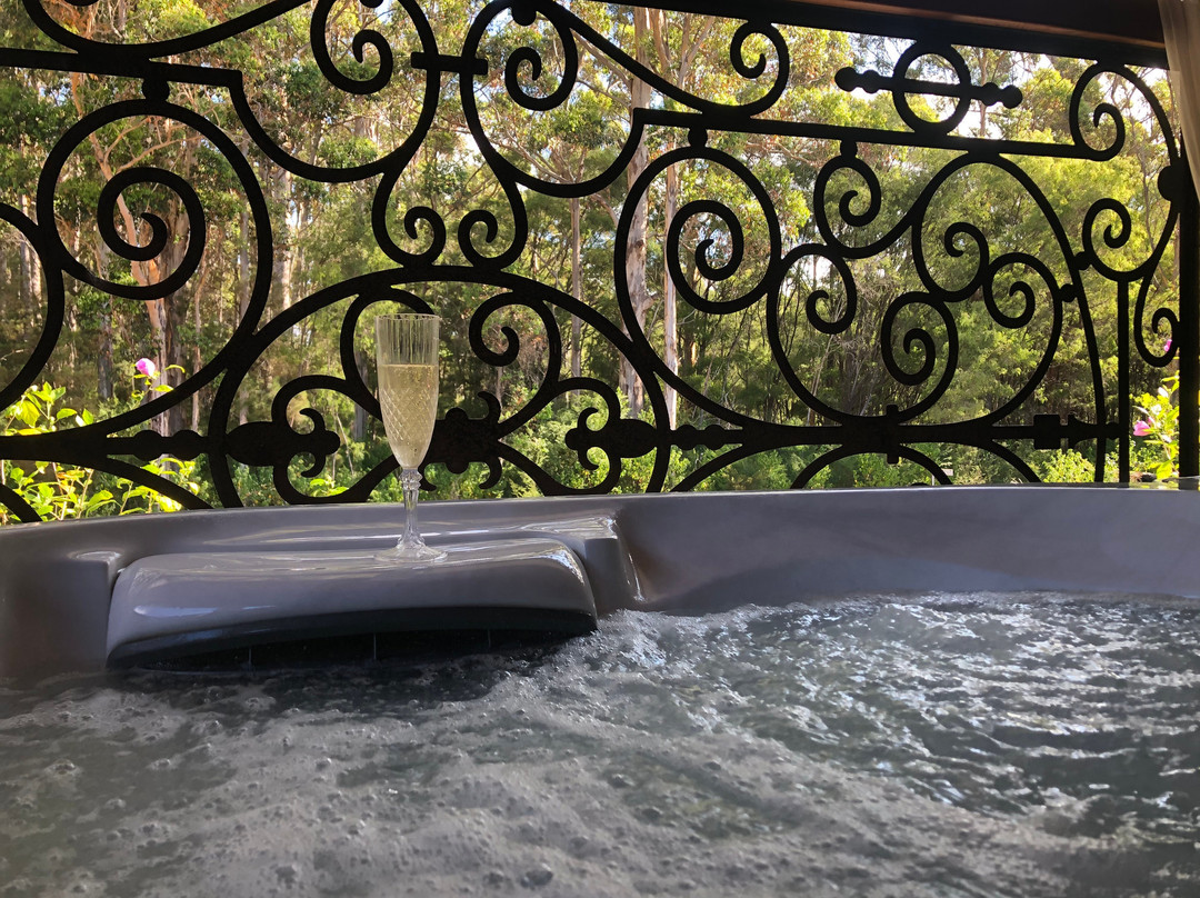 Mudstone Suites主图