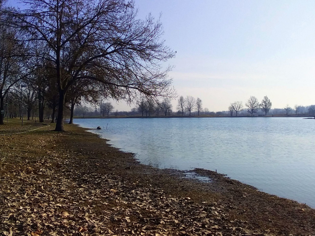 Laghi Curiel景点图片