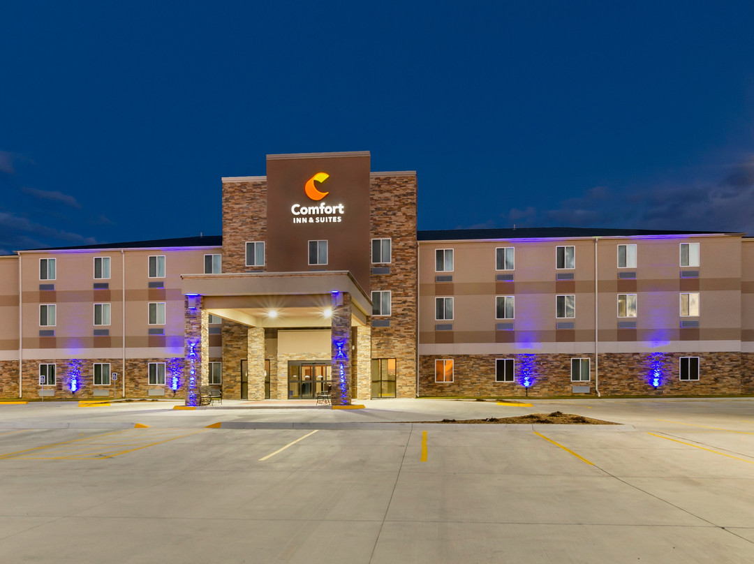 Comfort Inn & Suites Salina North主图