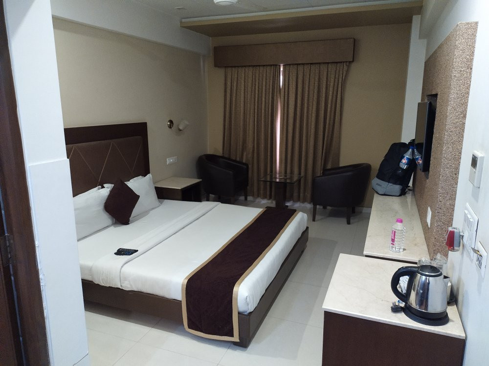 The Grand Vinayak Hotel主图