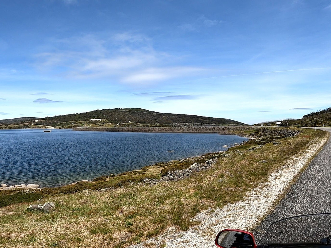 Rocky Valley Lake-Falls Creek必去景点