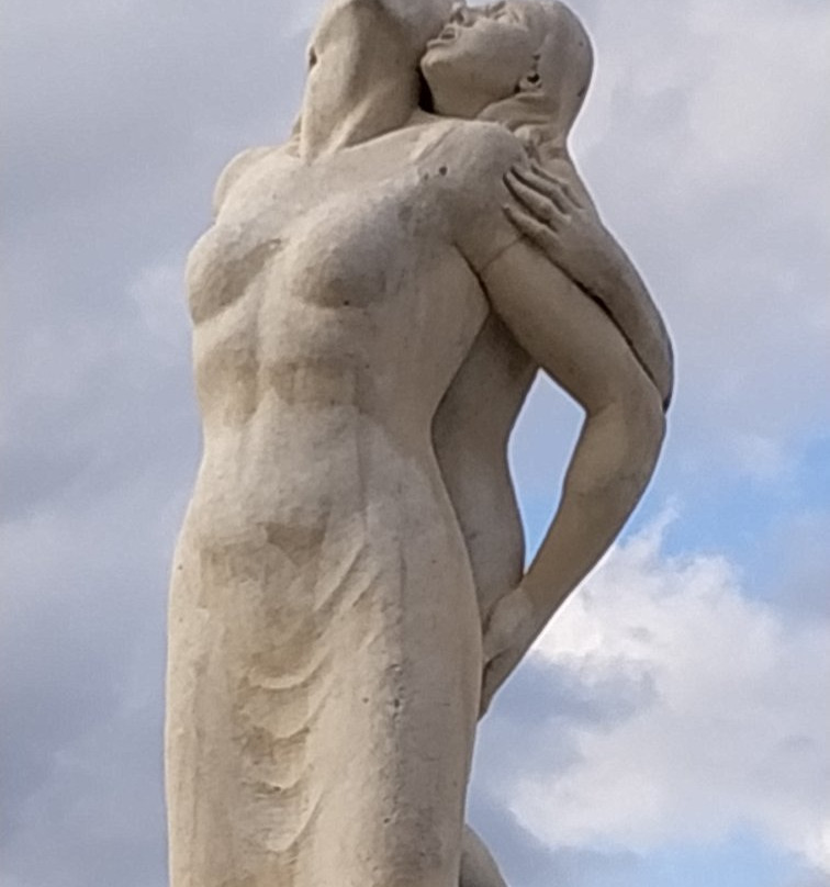 Monumento alla Mamma Ciociara-Castro dei Volsci必去景点