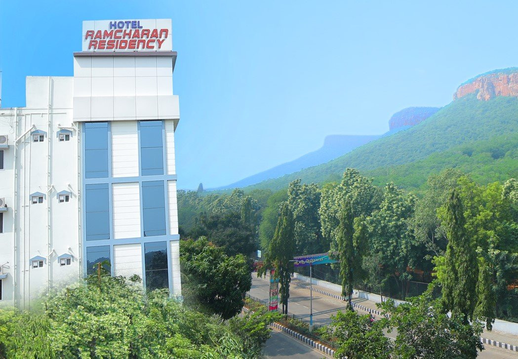Hotel Ramcharan Residency主图