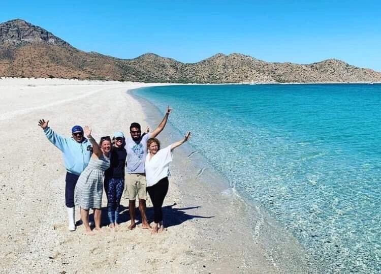 Ensenada Grande景点图片