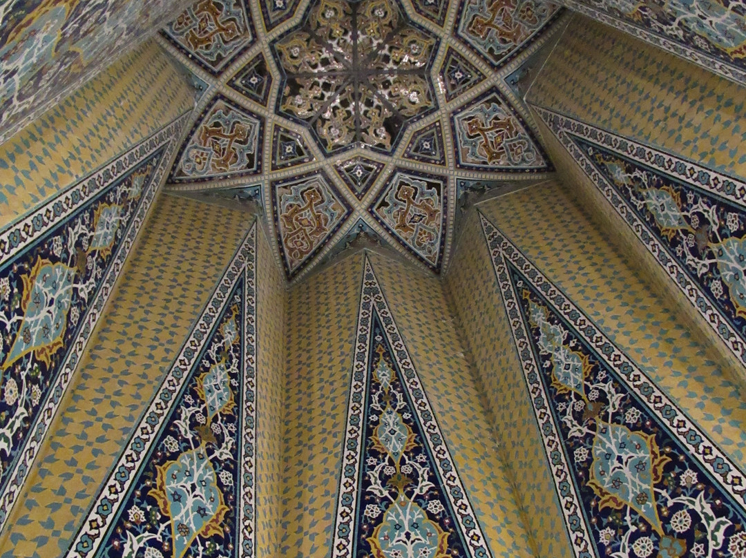 Tomb of Baba Taher-Hamadan必去景点