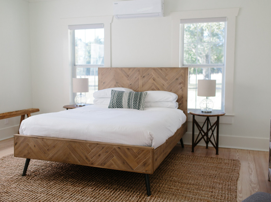 Farmstead Round Top主图