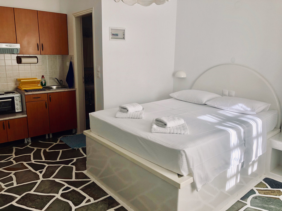 Papafragas Studios主图