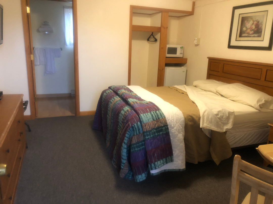 Algonkin Motel LLC主图