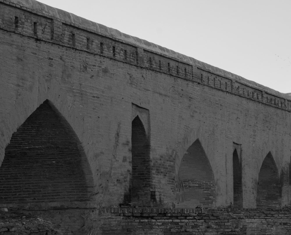 Qeshlaq Bridge景点图片
