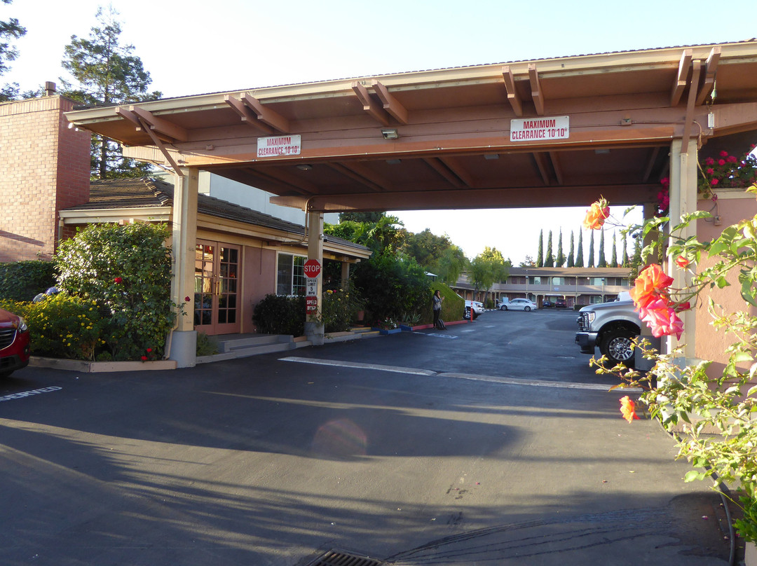 雷德伍德城太平洋旅馆主图