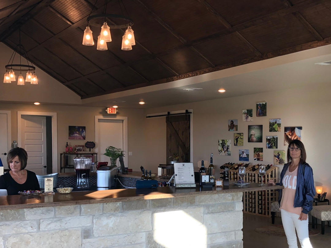 3 Texans Winery景点图片