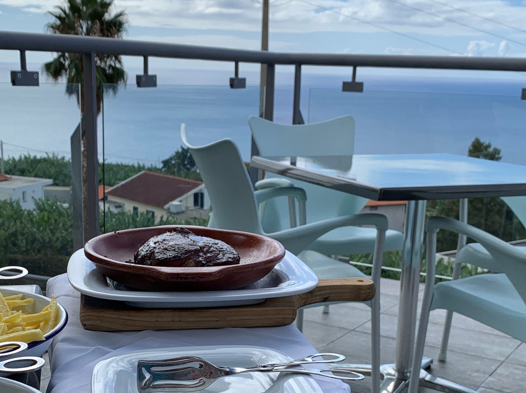 Arco da Calheta餐馆和美食-Restauante o velhinho