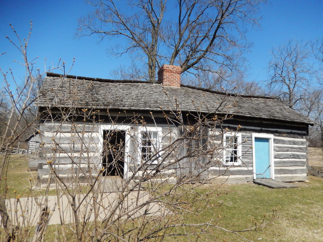 Lincoln Log Cabin景点图片