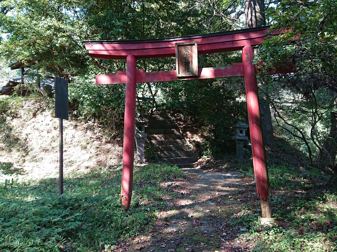 Yogai Shrine景点图片