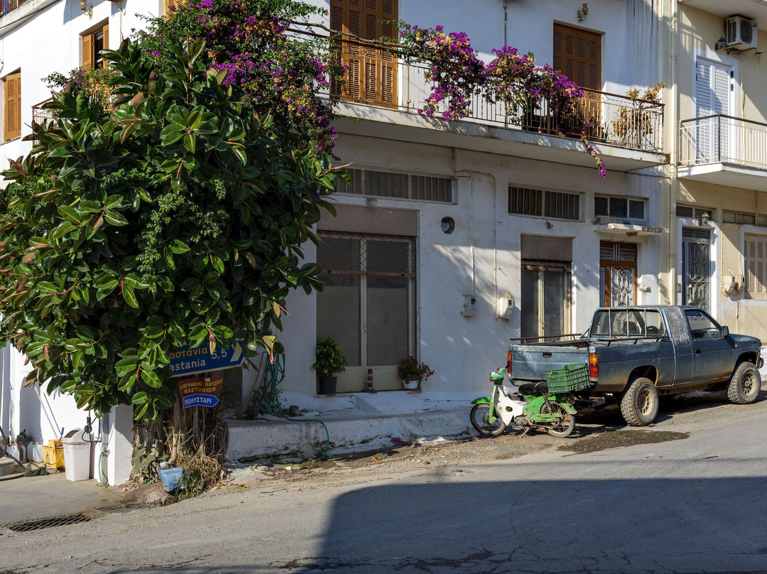 Analipsi Beach-Petalidi必去景点