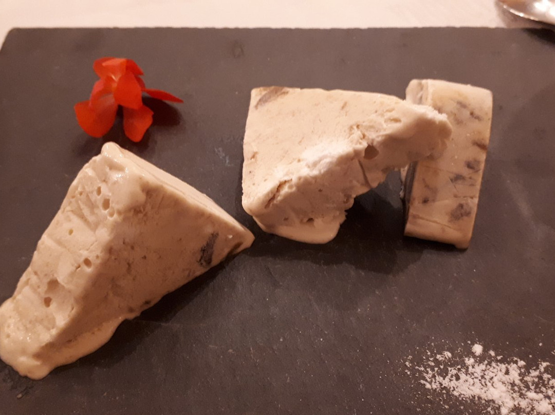 Hotel Sierra Madrona主图