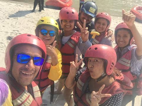 Trishuli River Side Resort主图