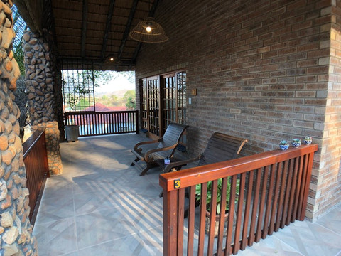 伍德兰斯雾观旅馆主图