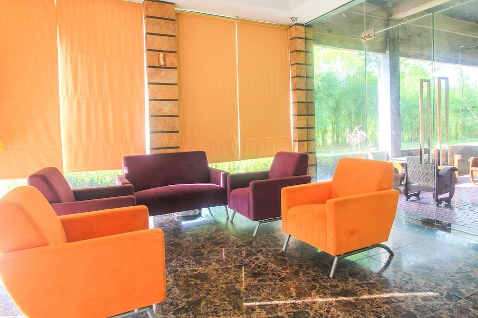 OYO 1153 Tiga Dara Hotel & Resort主图