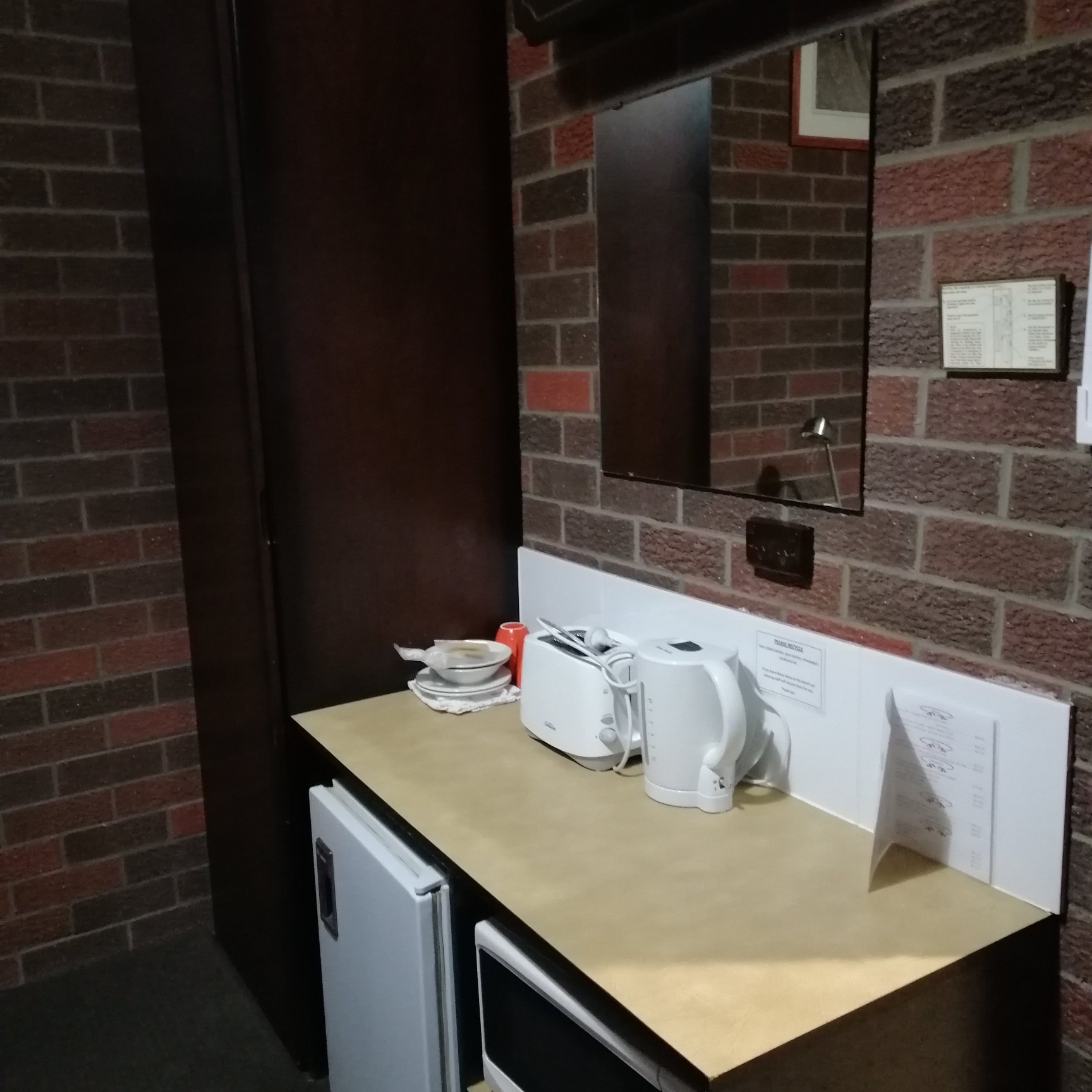 Wave Rock Hotel Motel-portrait