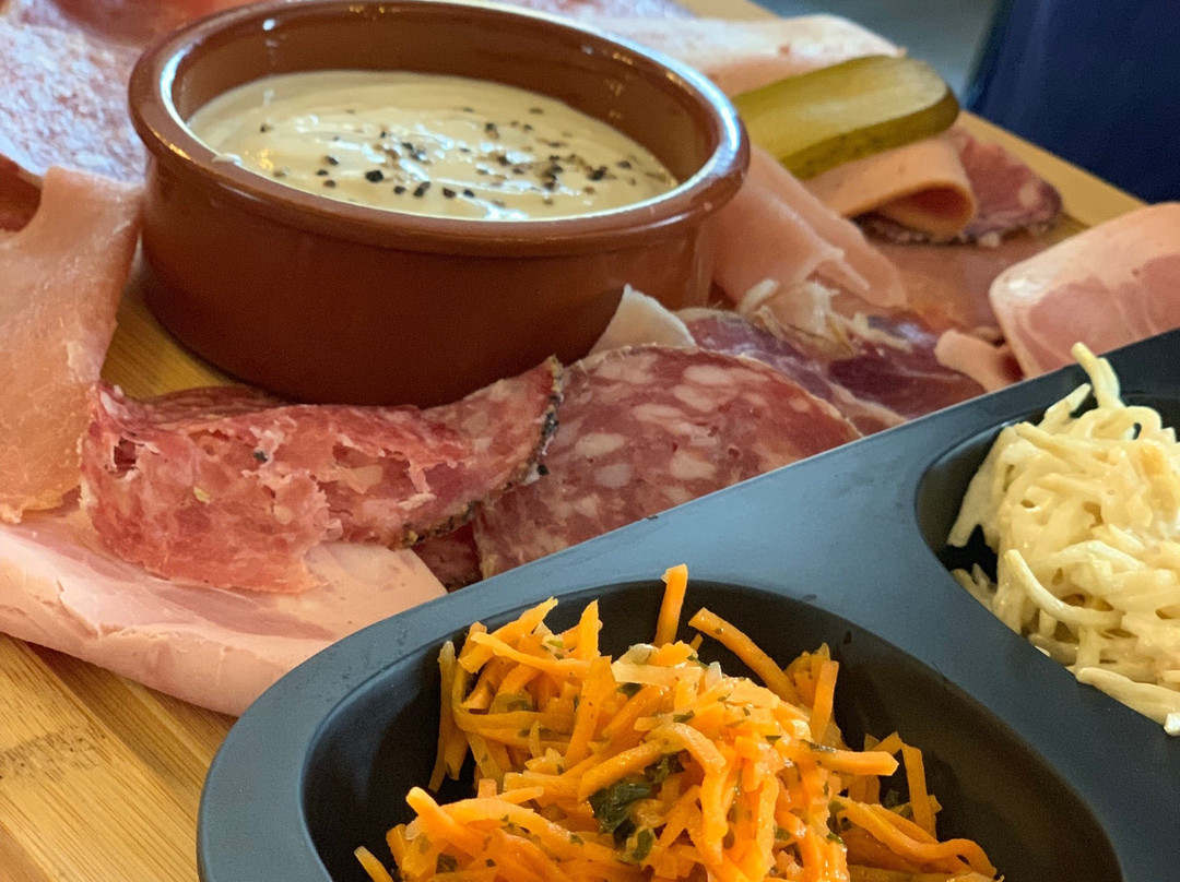 Volstroff餐馆和美食-Chez le Gros