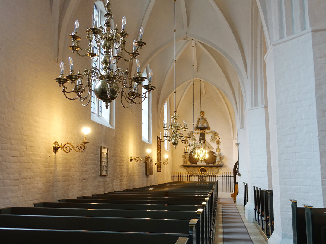 Sct. Mortens Kirke-兰讷斯必去景点