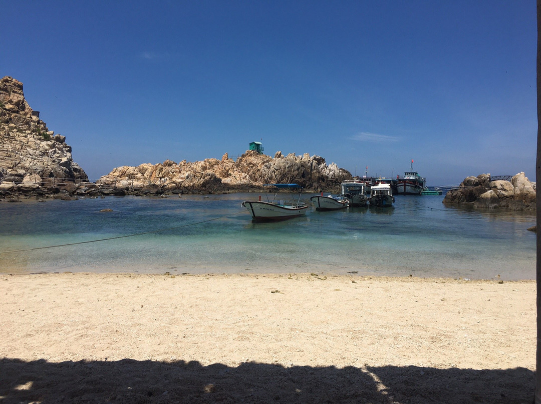 Dao Yen - Hon Noi-芽庄必去景点