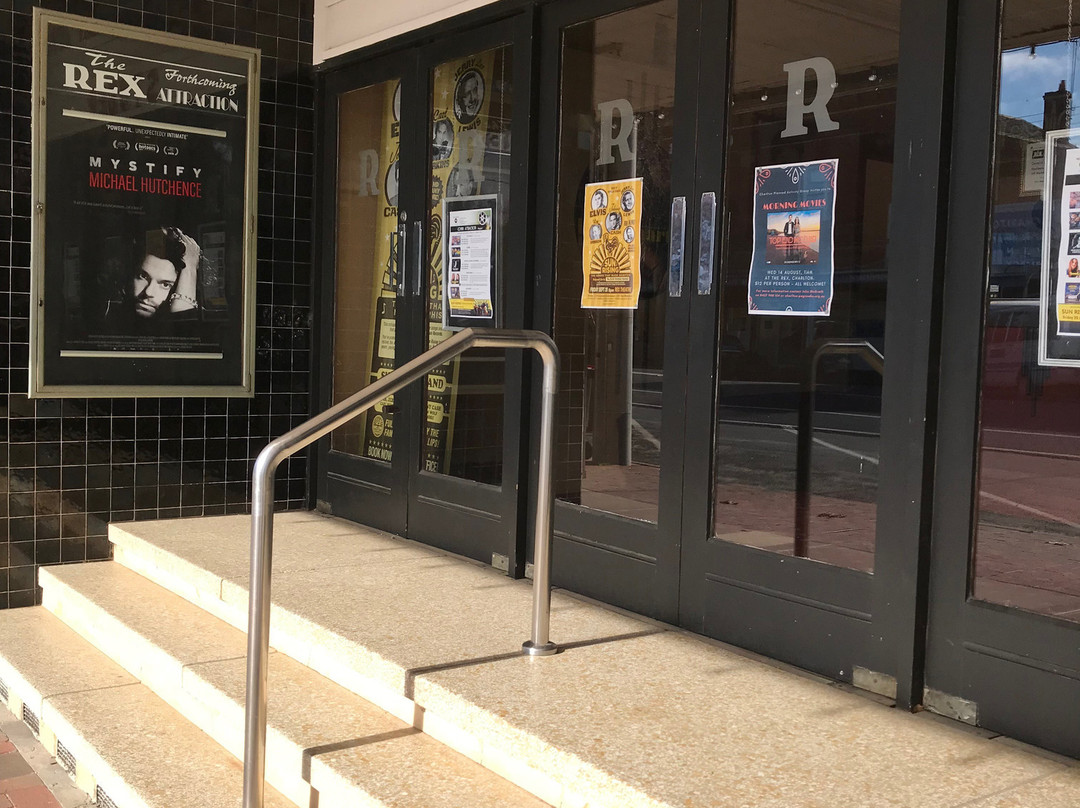 Rex Theatre-Charlton必去景点
