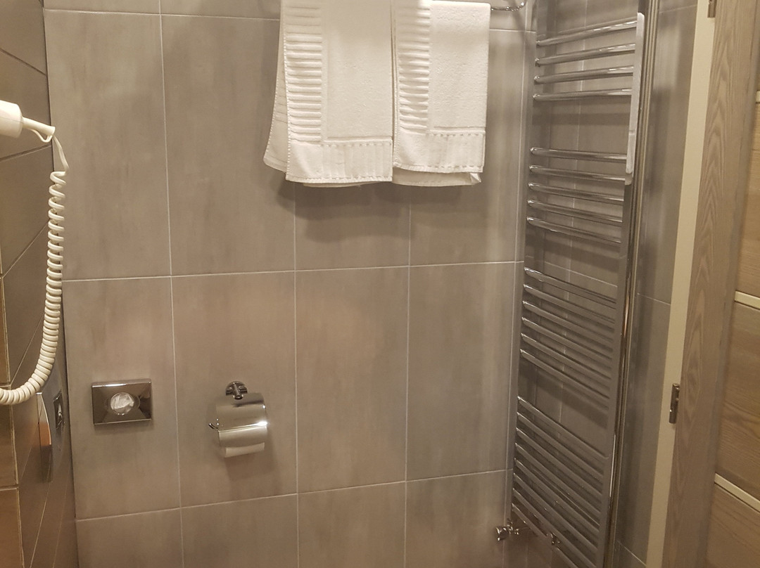 Exclusive Hotel & More主图