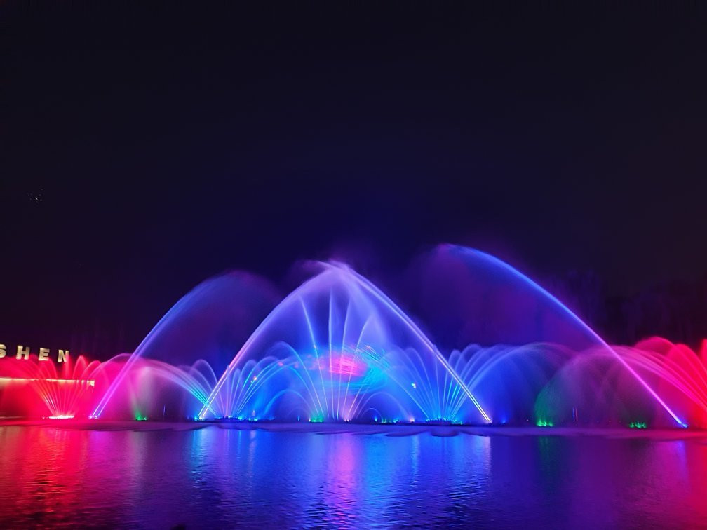 Multimedia Fountain Roshen景点图片