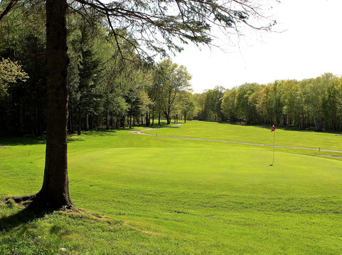 Manitoulin Golf-Gore Bay必去景点