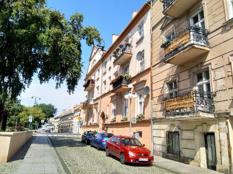 Niecała street景点图片