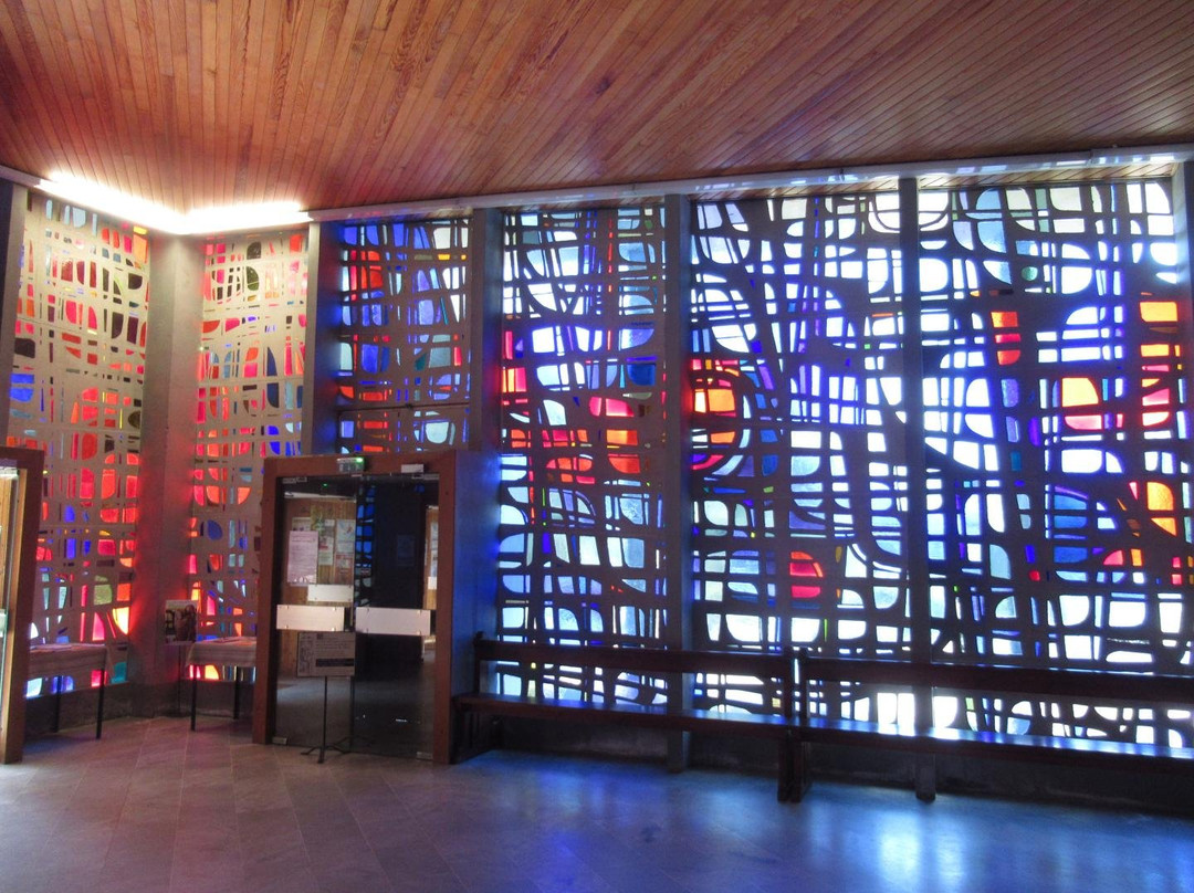 Eglise Notre Dame de l'Annonciation-Trois-Epis必去景点