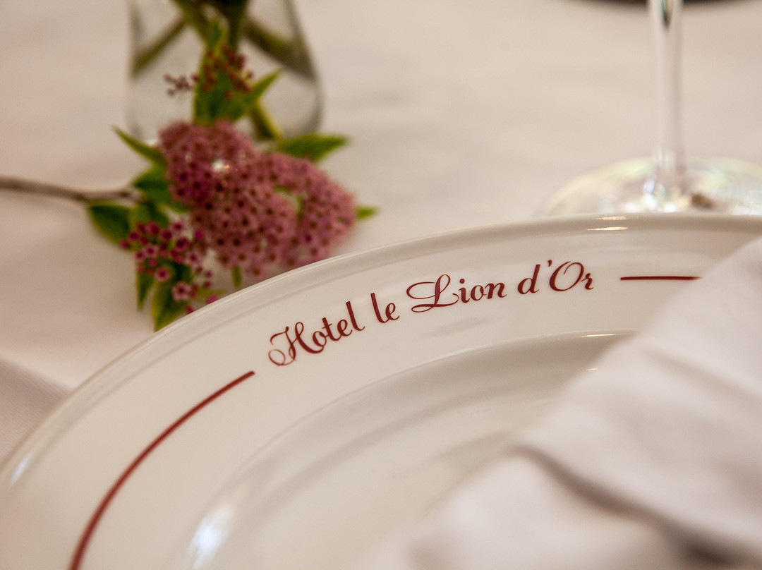 罗吉斯金狮酒店主图