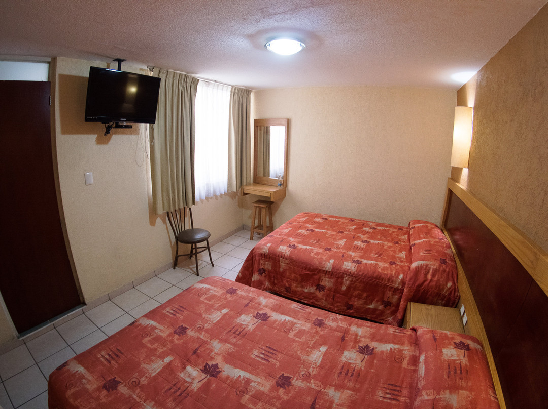 Hotel Qualitel Centro Histórico Morelia主图