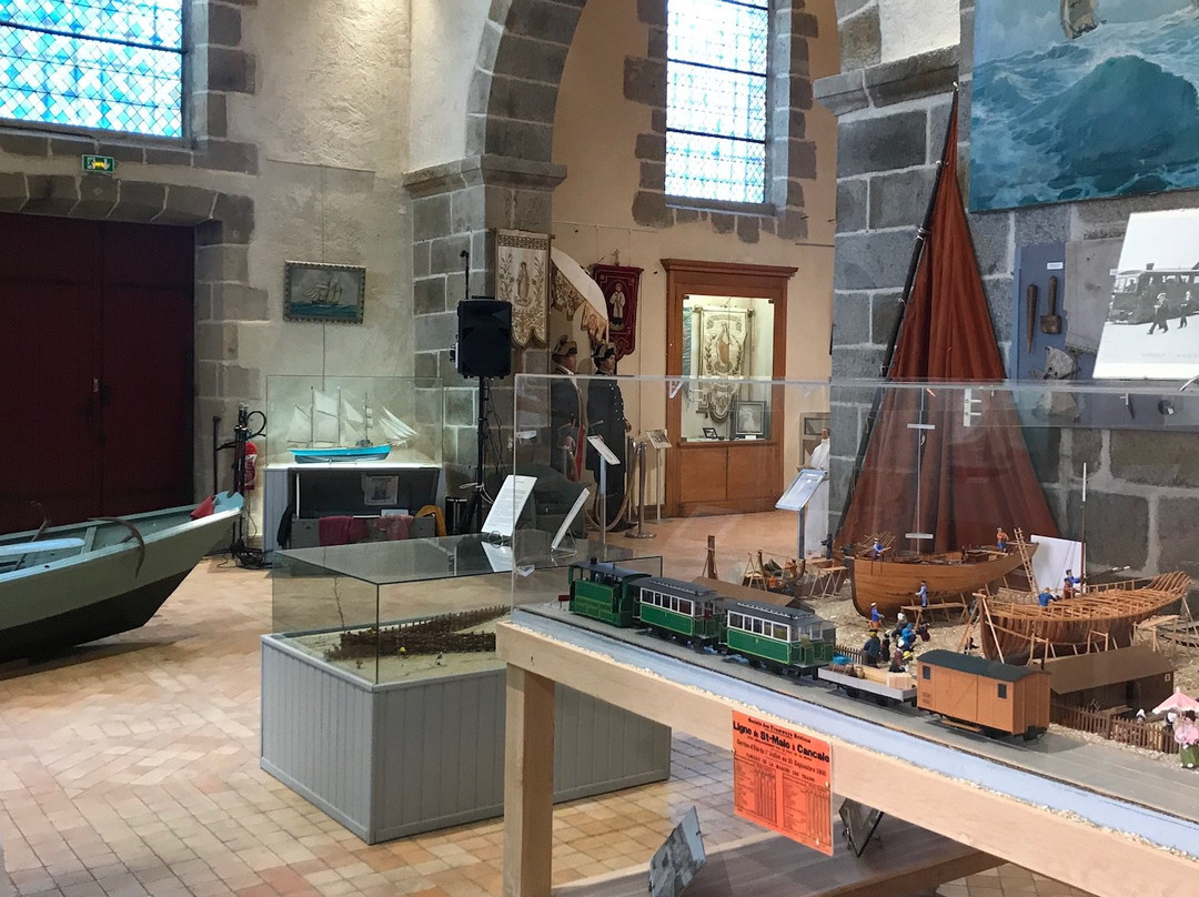 Musée des Amis des Bisquines et du Vieux Cancale-康卡勒必去景点
