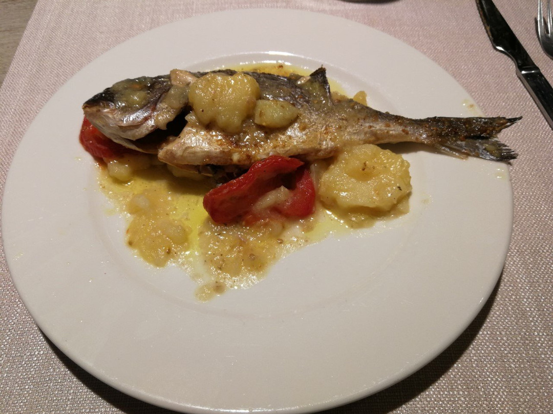 维克多酒店主图