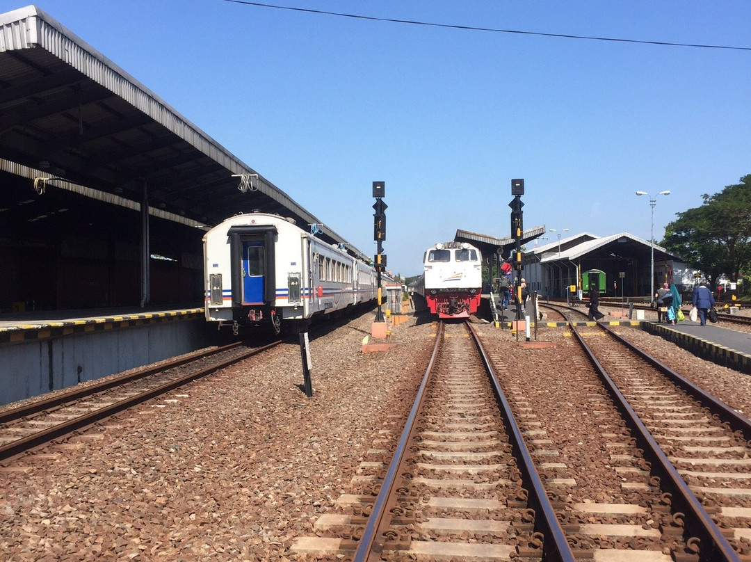 Cirebon Train Station景点图片