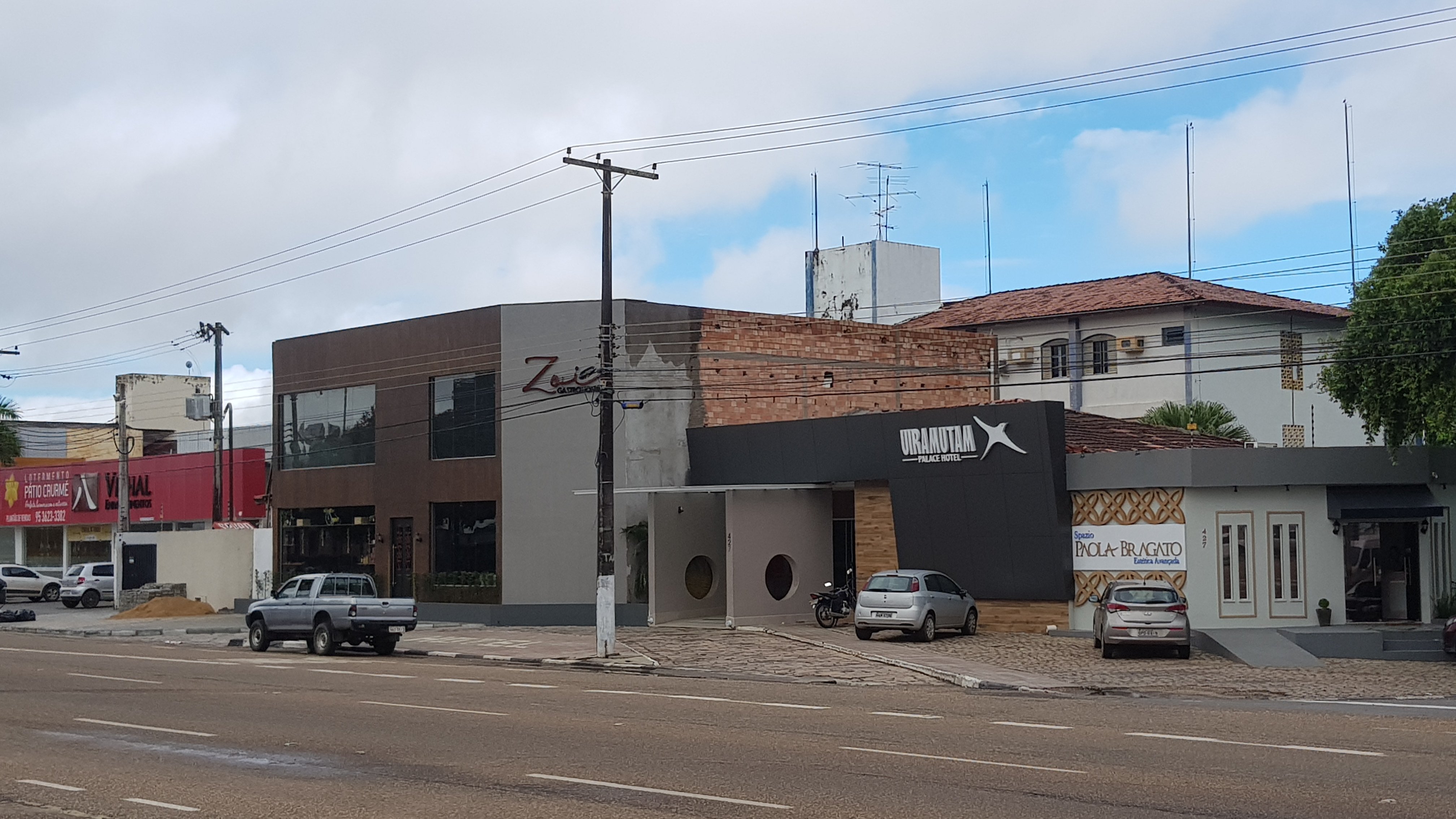 Uiramutam Palace Hotel-浴室