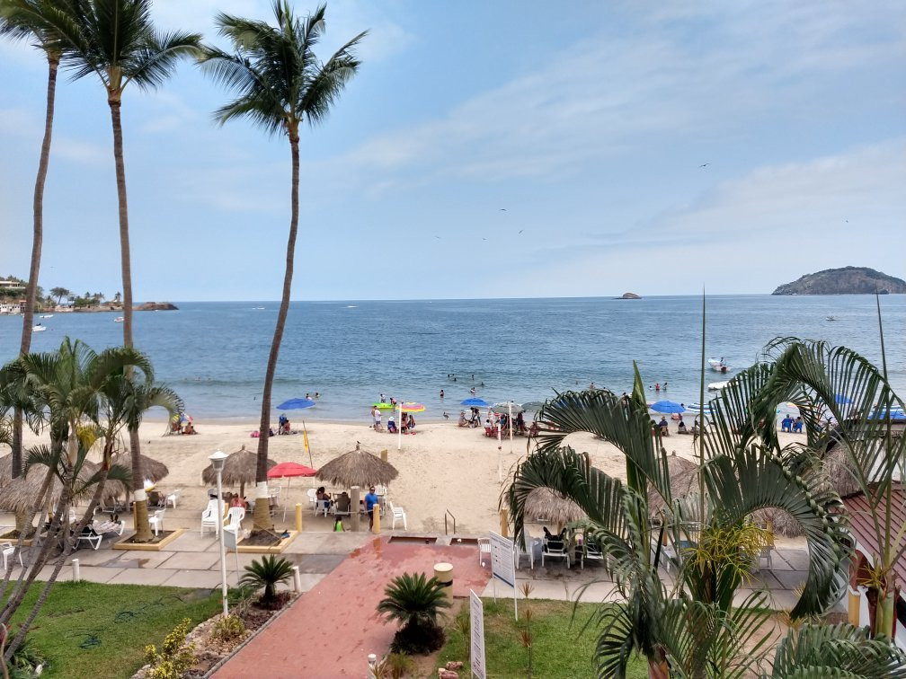 Costa Alegre Hotel and Suites主图