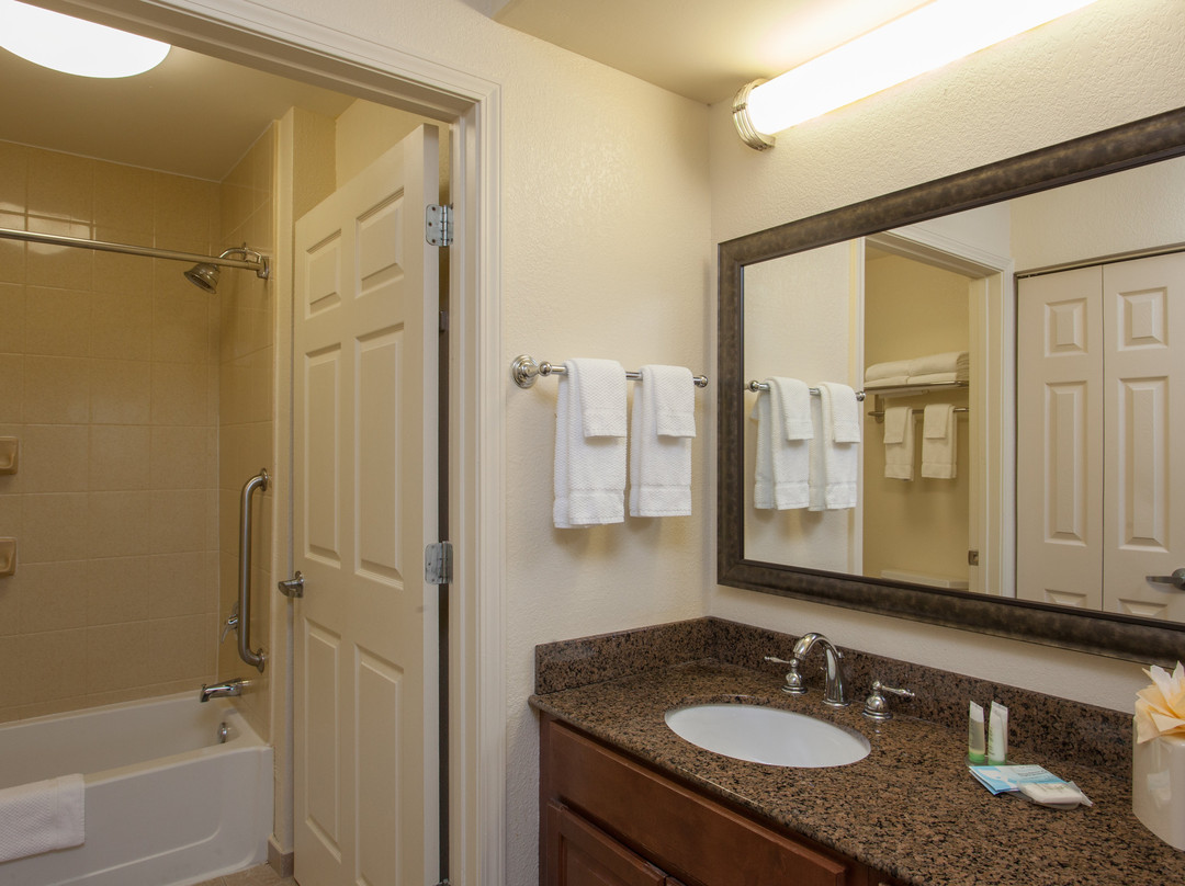 Staybridge Suites Greenville I-85 Woodruff Road By Ihg主图