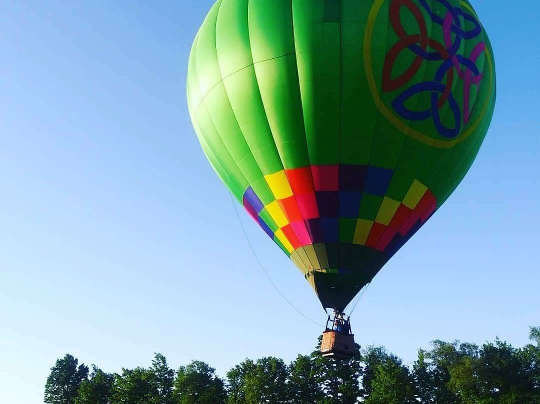 Genesee Falls Balloon景点图片