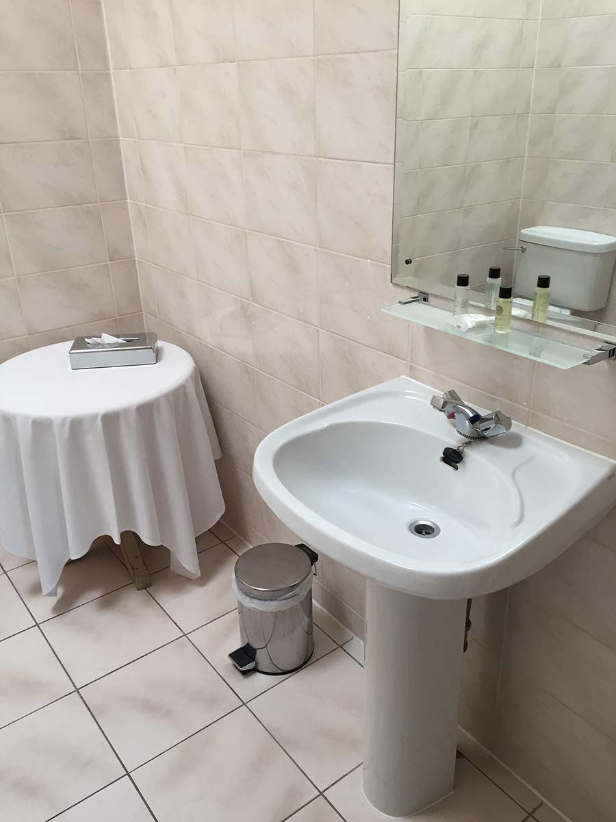 The Victoria Hotel Manchester by Compass Hospitality-浴室
