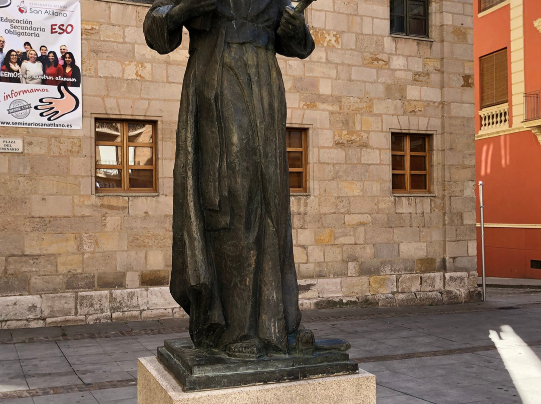 Moraleja del Vino旅游景点-Estatua de San Alfonso Rodríguez de Zamora
