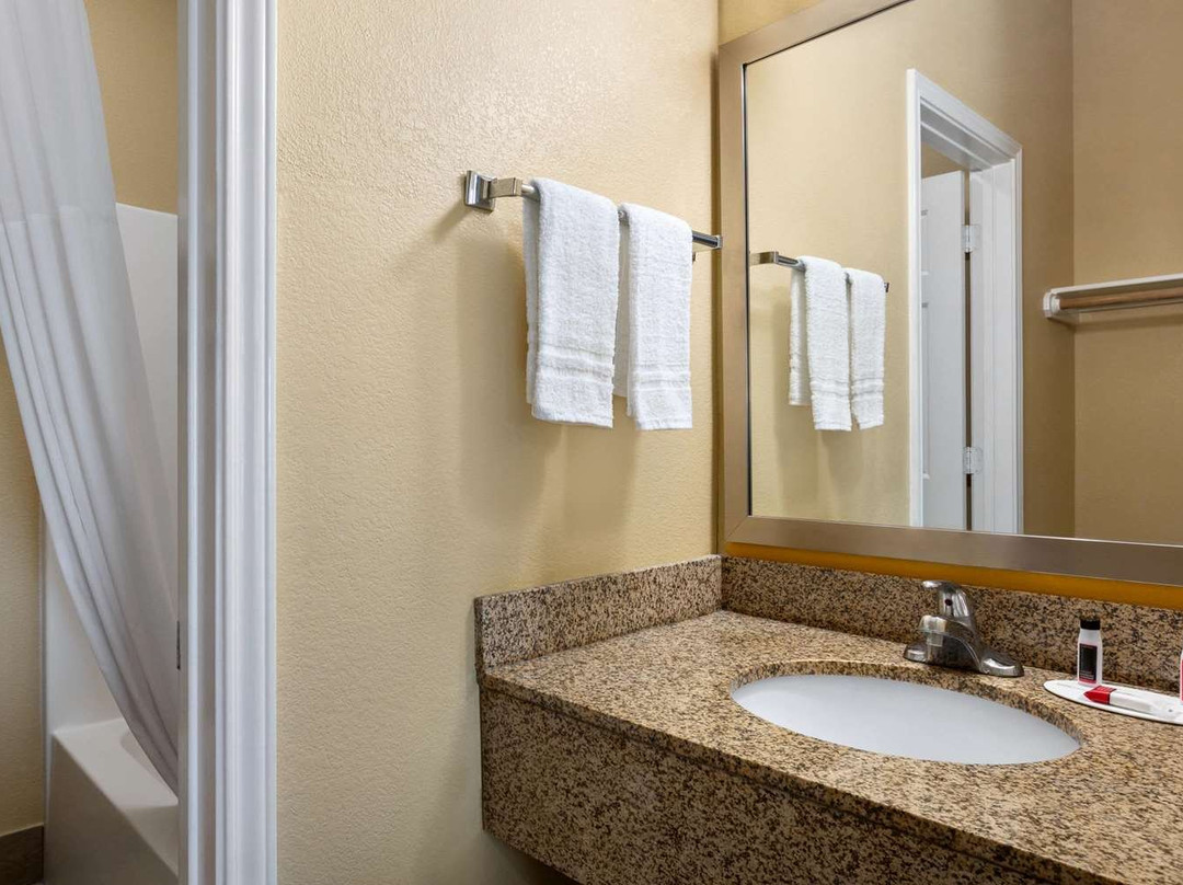 Days Inn by Wyndham Port Aransas TX主图