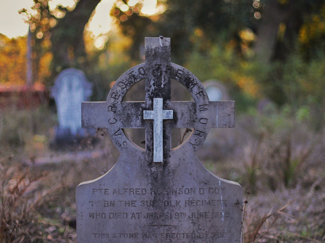 Jhansi Cantonment Cemetery-Jhansi必去景点