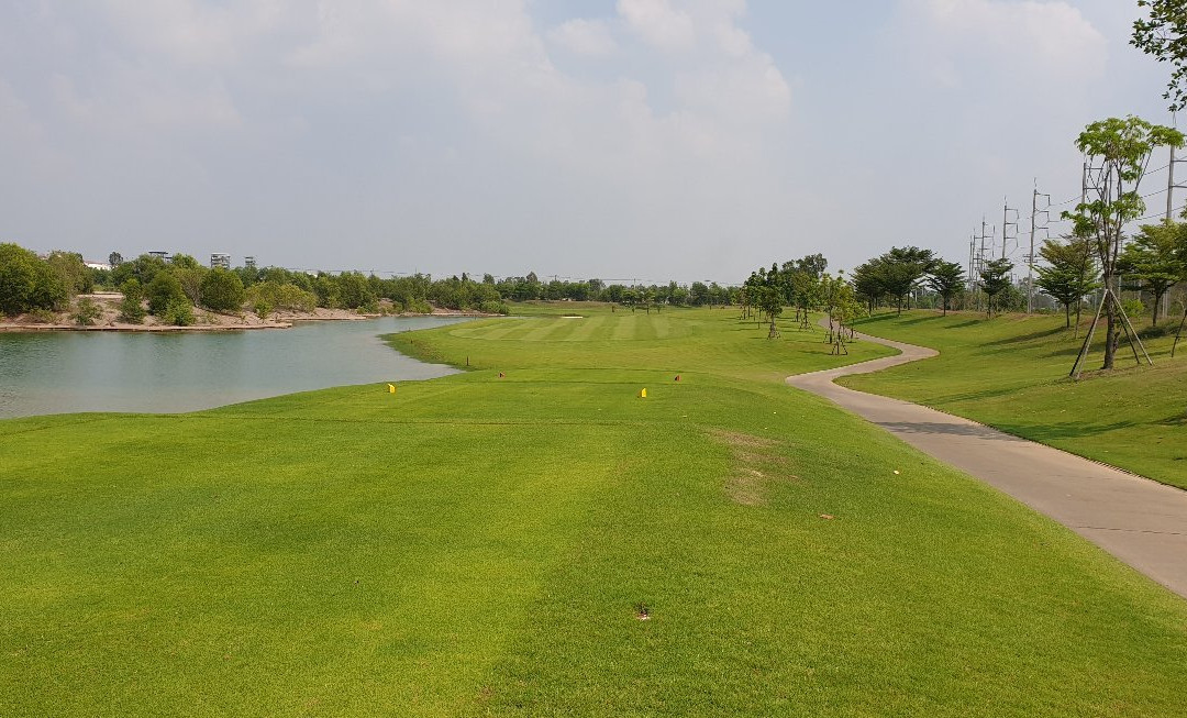 Royal Bang Pa-in Golf Club-挽巴茵必去景点