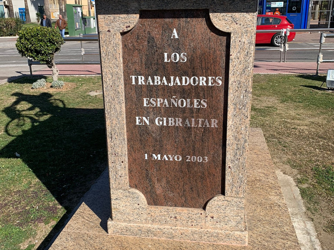 Monument to the Spanish Workers in Gibraltar景点图片