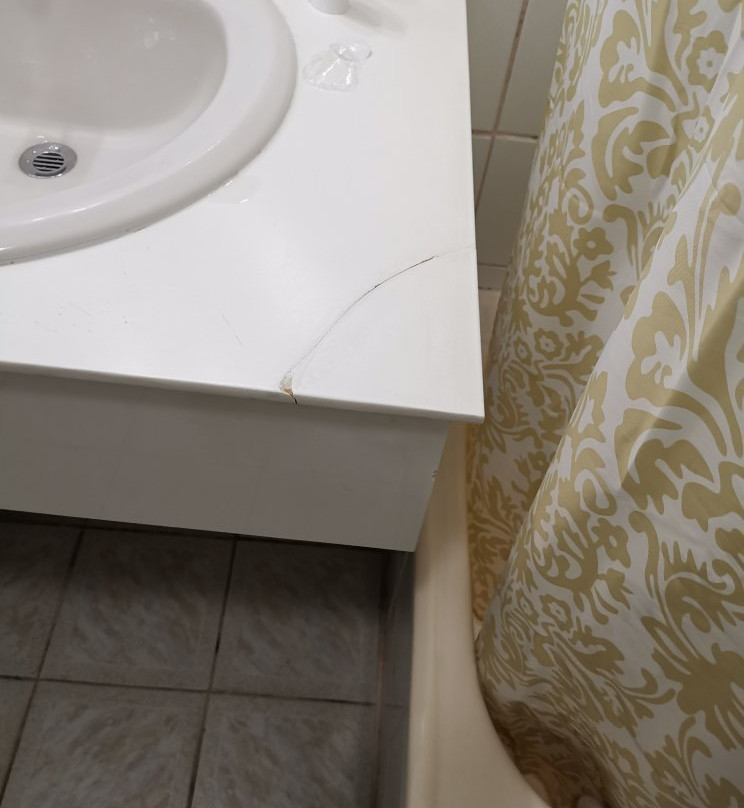 华美达酒店主图